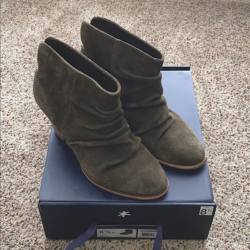 Rodeo ankle bootie by Splendid